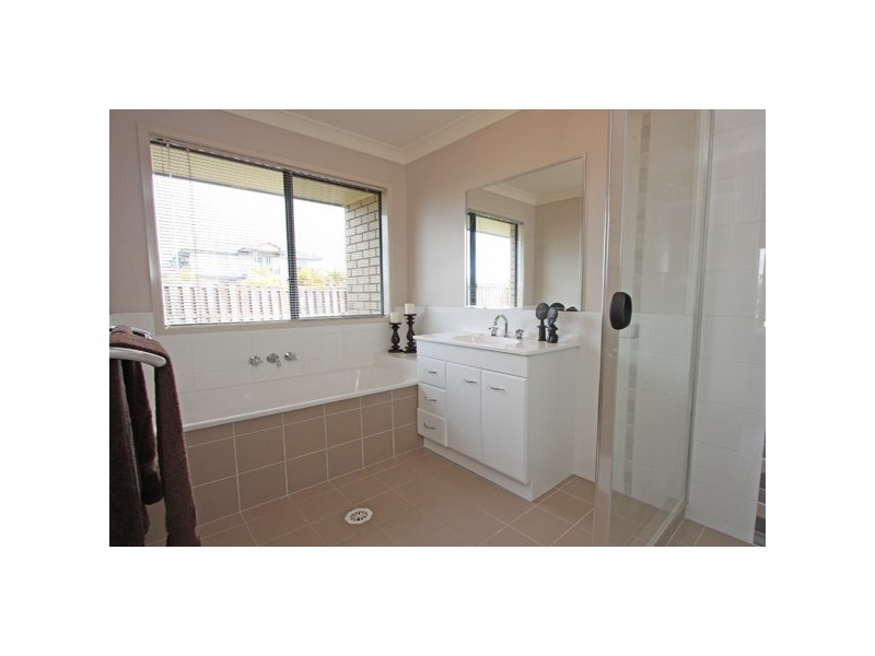 21  Duice Ct, Oxenford QLD 4210