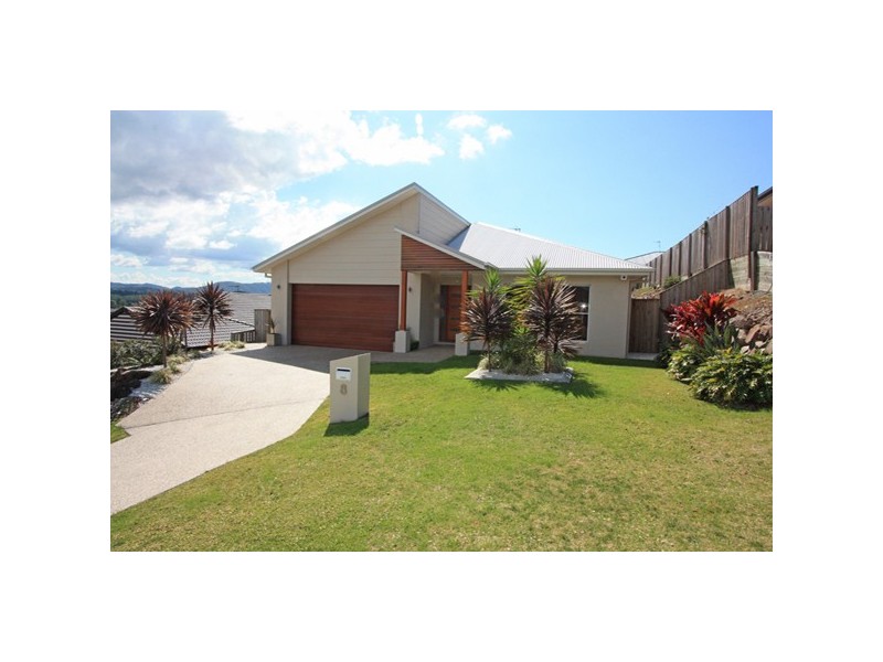 8 SANGSTER CRES, Pacific Pines QLD 4211