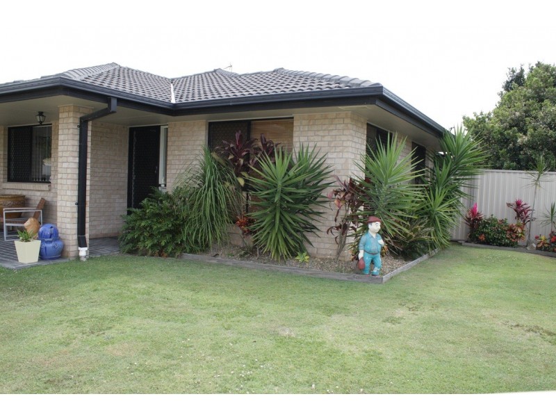 40  Buffalo Cres, Pacific Pines QLD 4211