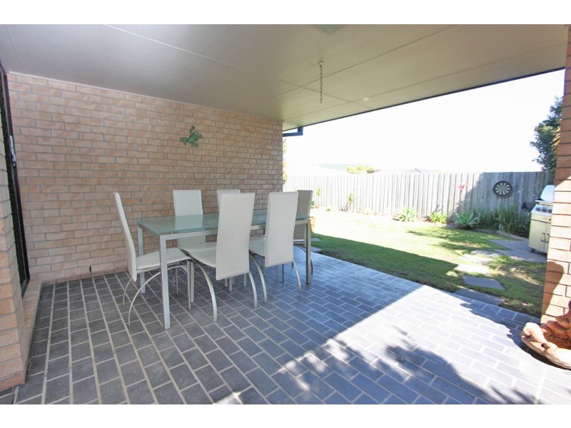 40  Buffalo Cres, Pacific Pines QLD 4211