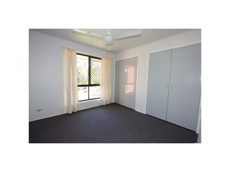 13 UNIVERSAL ST, Oxenford QLD 4210