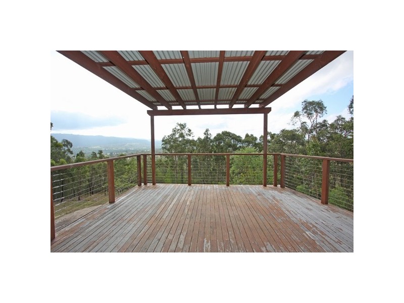 90 HOLLYROOD PL, Maudsland QLD 4210