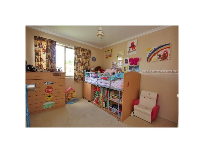 37 Village Way, Oxenford QLD 4210