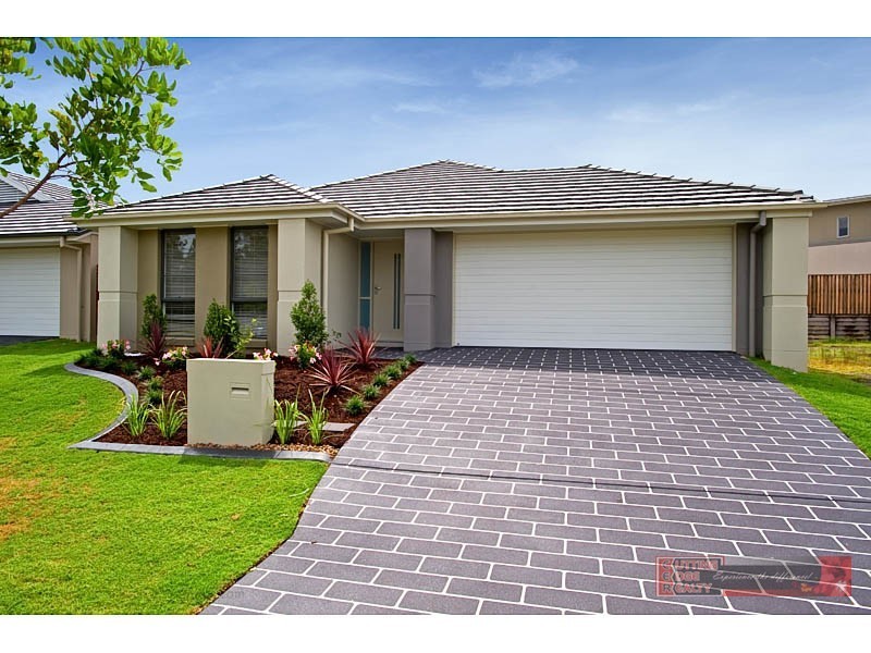 5 Bunderoo cct, Pimpama QLD 4209