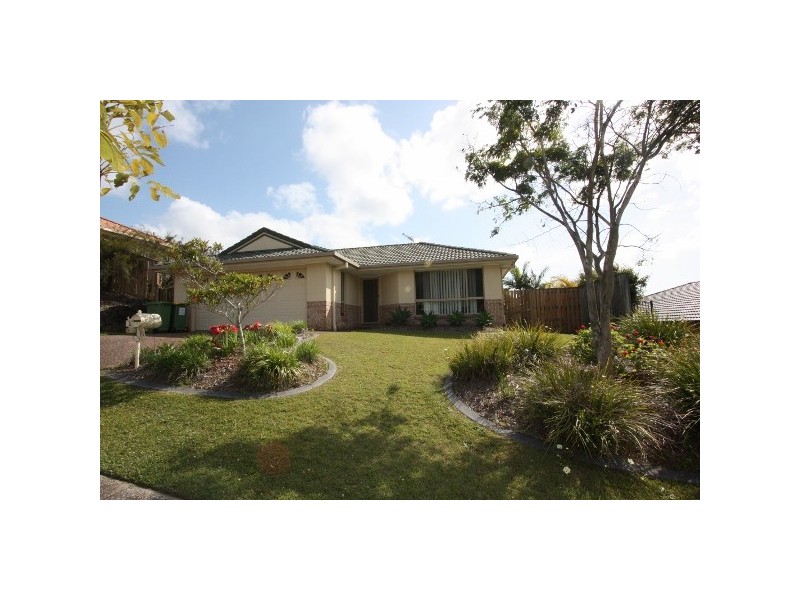 40 MALONEY CRES, Pacific Pines QLD 4211