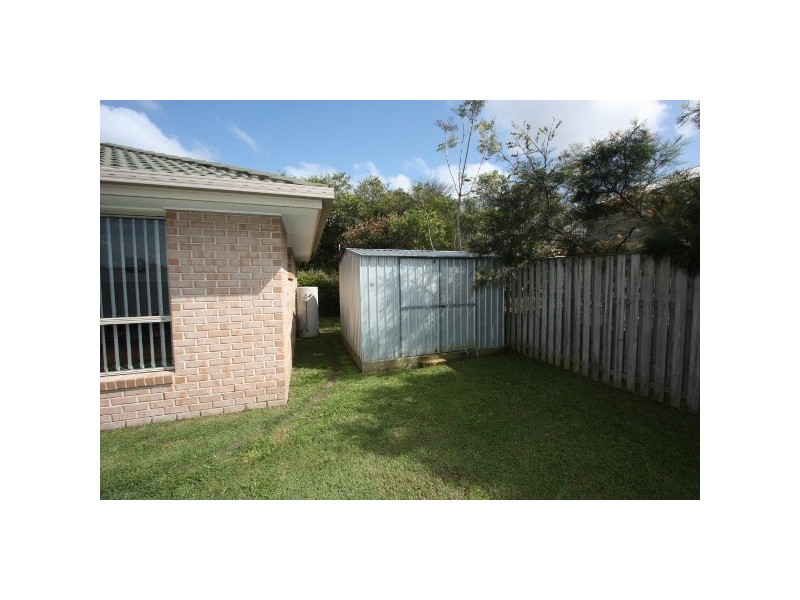 40 MALONEY CRES, Pacific Pines QLD 4211