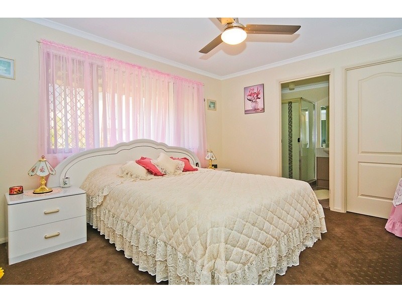 89 Roberts Drive, Maudsland QLD 4210