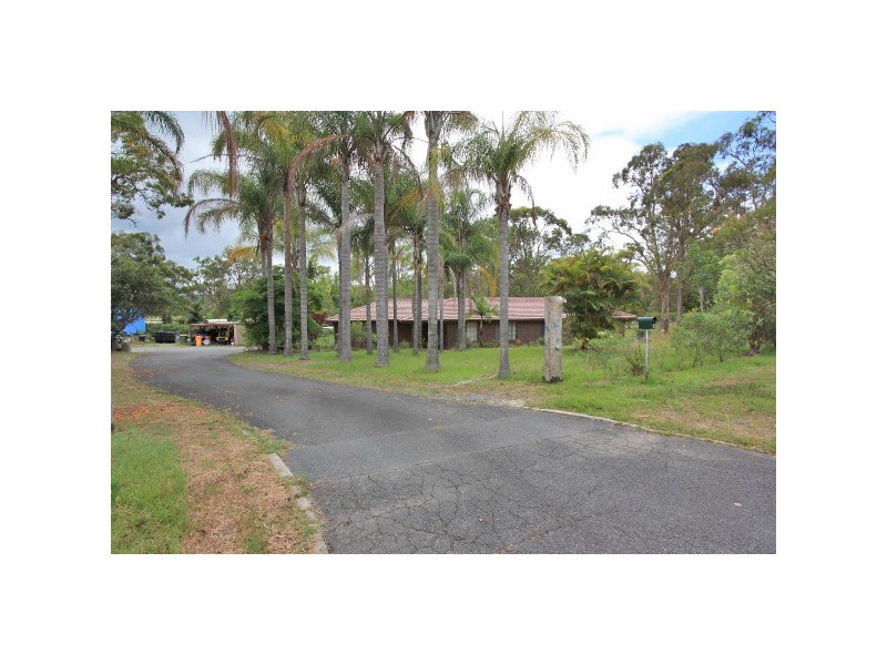 5 CARNATION WAY, Gaven QLD 4211