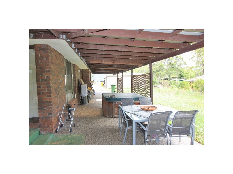 5 CARNATION WAY, Gaven QLD 4211