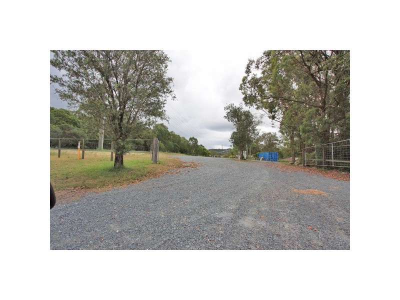 5 CARNATION WAY, Gaven QLD 4211