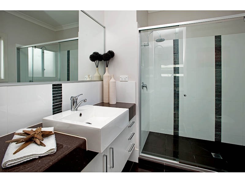 5 Drafters Cres, Maudsland QLD 4210