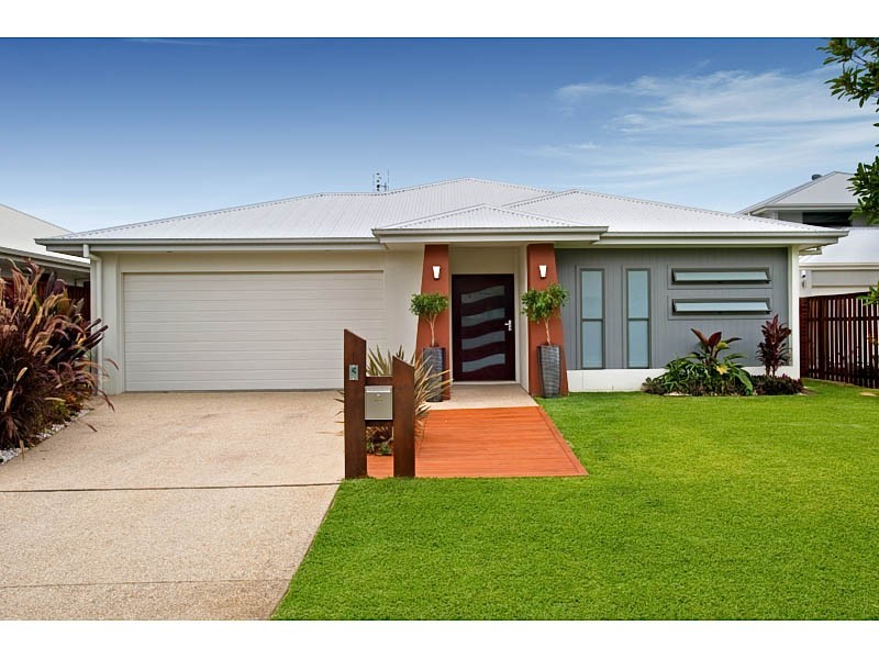 5 Drafters Cres, Maudsland QLD 4210