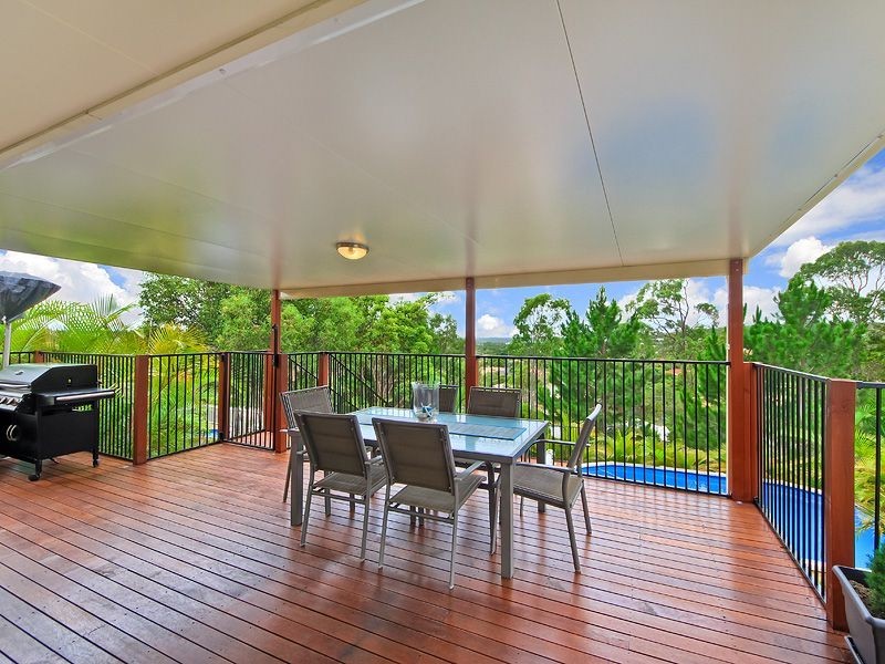 12 Mitaro Rise, Pacific Pines QLD 4211