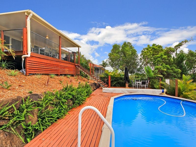 12 Mitaro Rise, Pacific Pines QLD 4211