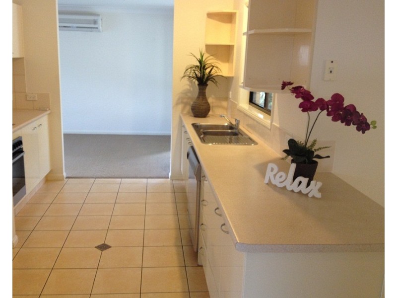 82 Greenway Blvd, Maudsland QLD 4210