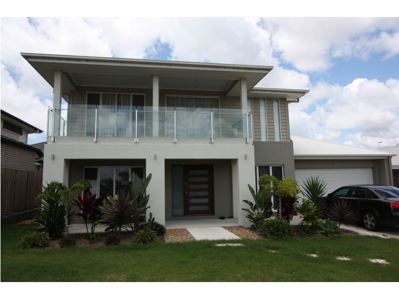 22 WILLUNGA ST, Pacific Pines QLD 4211