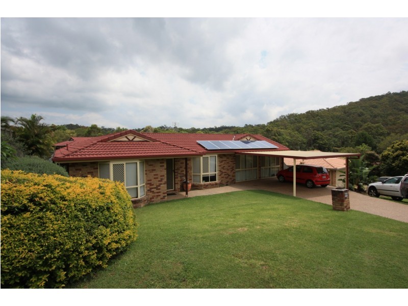 6 PINEMEOUNT CRES, Oxenford QLD 4210