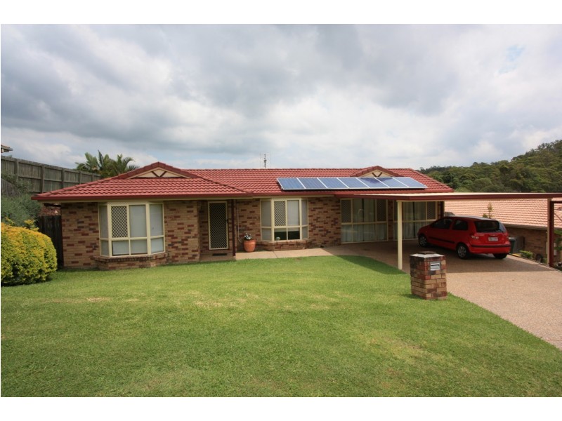 6 PINEMEOUNT CRES, Oxenford QLD 4210