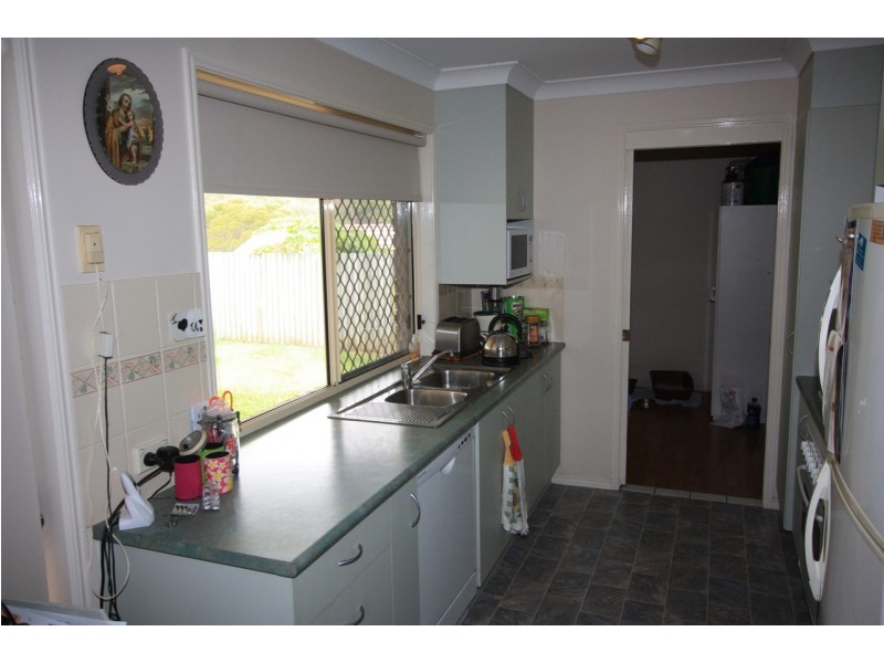 6 PINEMEOUNT CRES, Oxenford QLD 4210