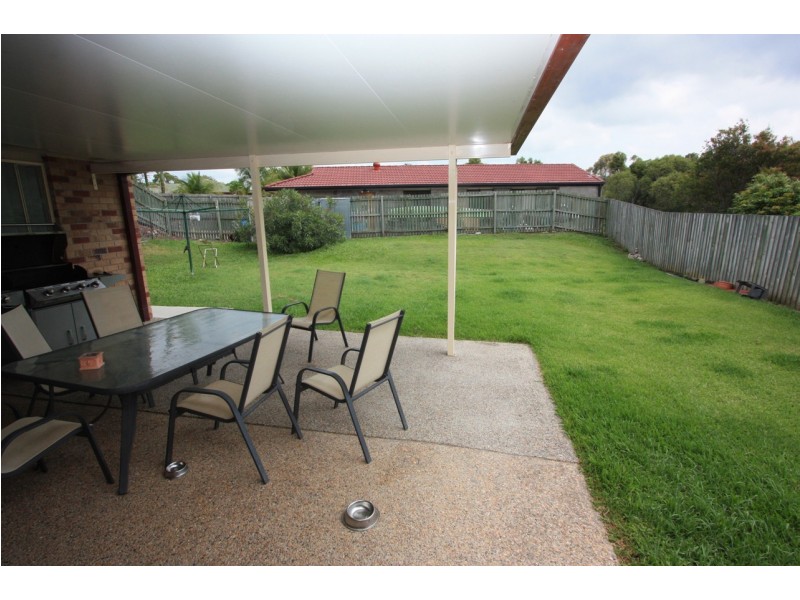 6 PINEMEOUNT CRES, Oxenford QLD 4210