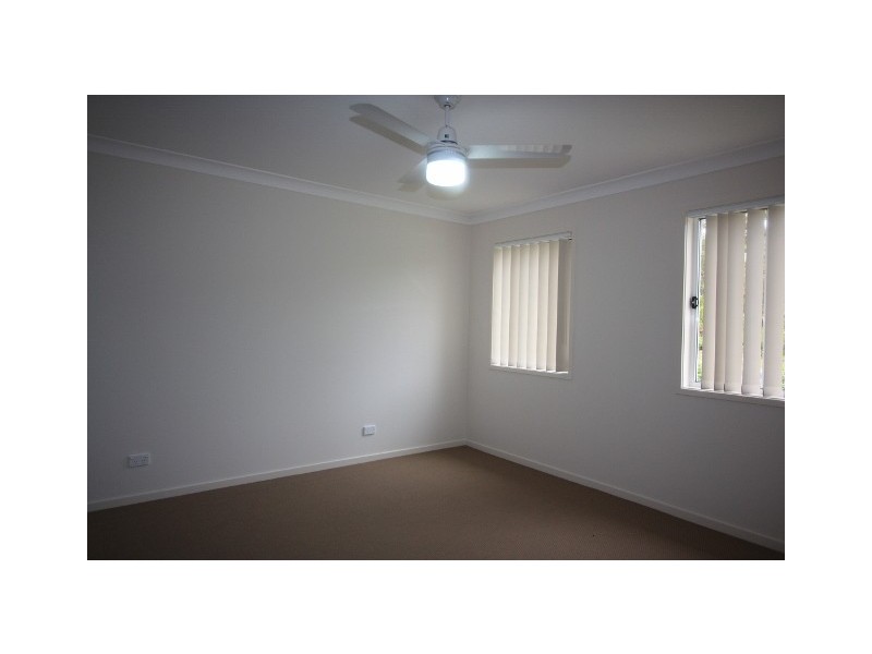 1/20 and 2/20 ALDGATE ST, Pacific Pines QLD 4211