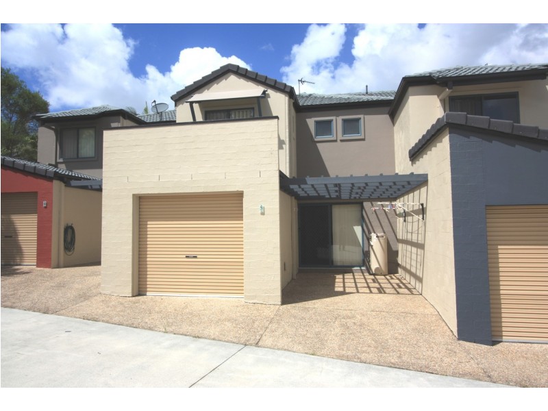 5/1 Pinecrest St, Oxenford QLD 4210