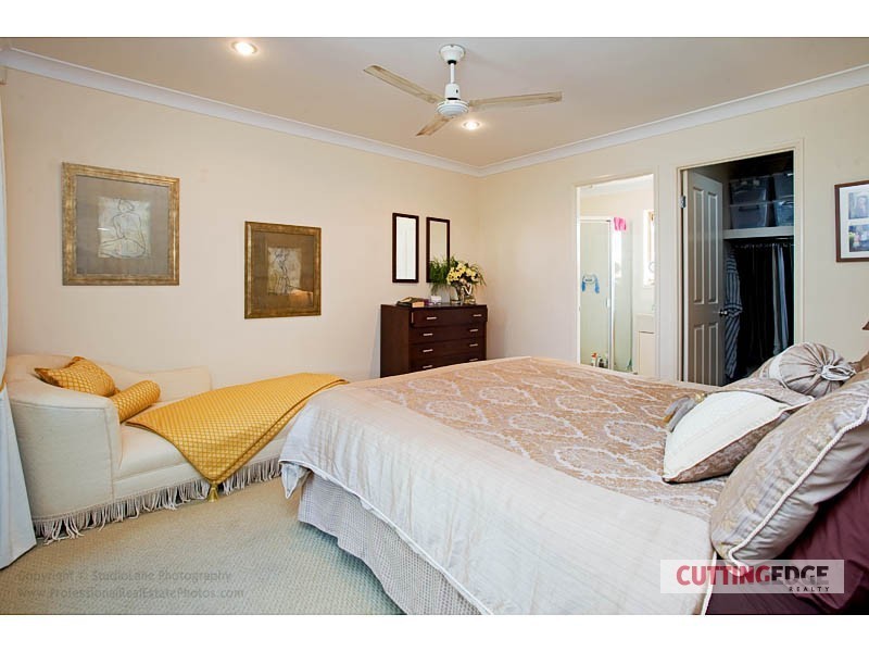 93 Santa Isobel Boulevard, Pacific Pines QLD 4211