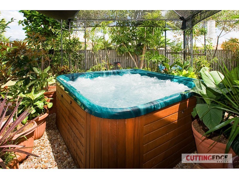 93 Santa Isobel Boulevard, Pacific Pines QLD 4211