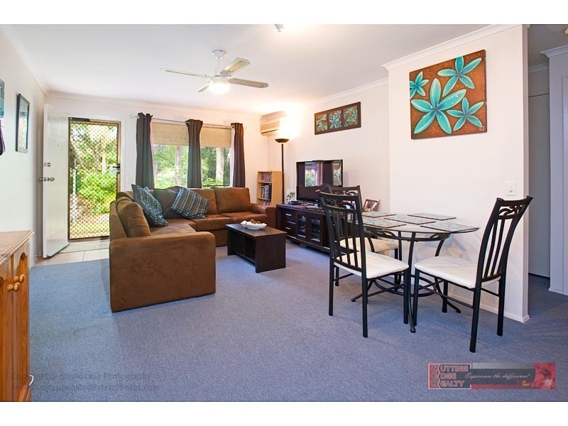 8/18 COLUMBIA CT, Oxenford QLD 4210