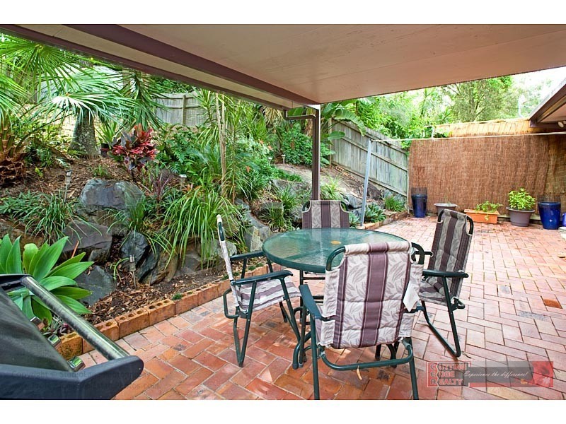 8/18 COLUMBIA CT, Oxenford QLD 4210