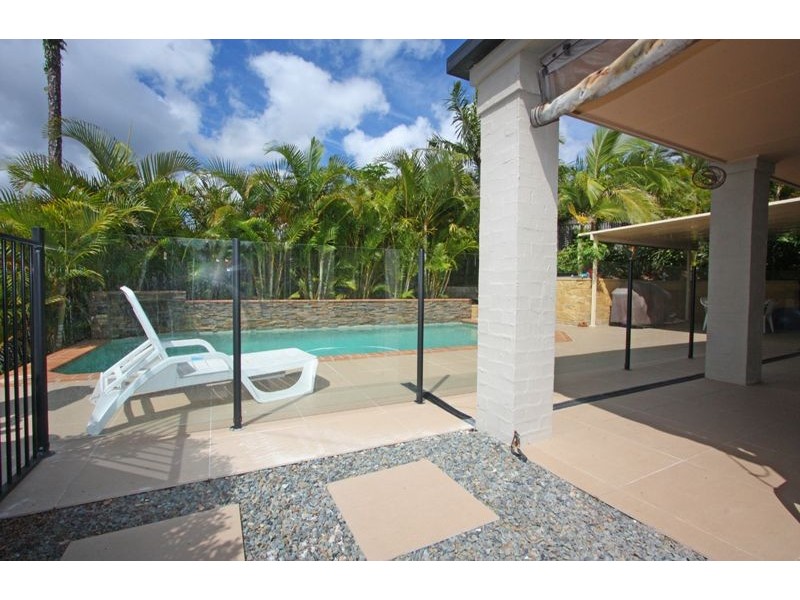 10 Amanu Crescent, Pacific Pines QLD 4211