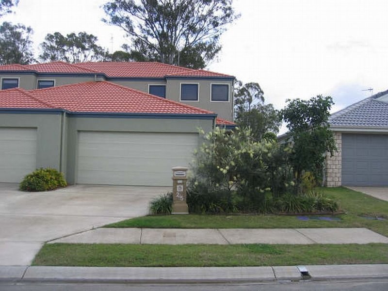 1/5 DINE ST, Upper Coomera QLD 4209