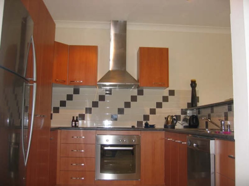 1/5 DINE ST, Upper Coomera QLD 4209