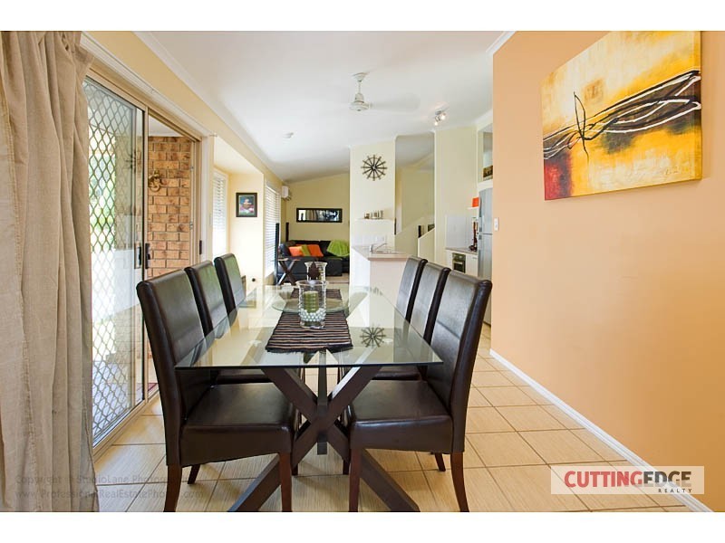 180 Universal Drive, Oxenford QLD 4210