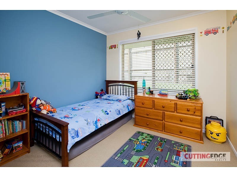 180 Universal Drive, Oxenford QLD 4210