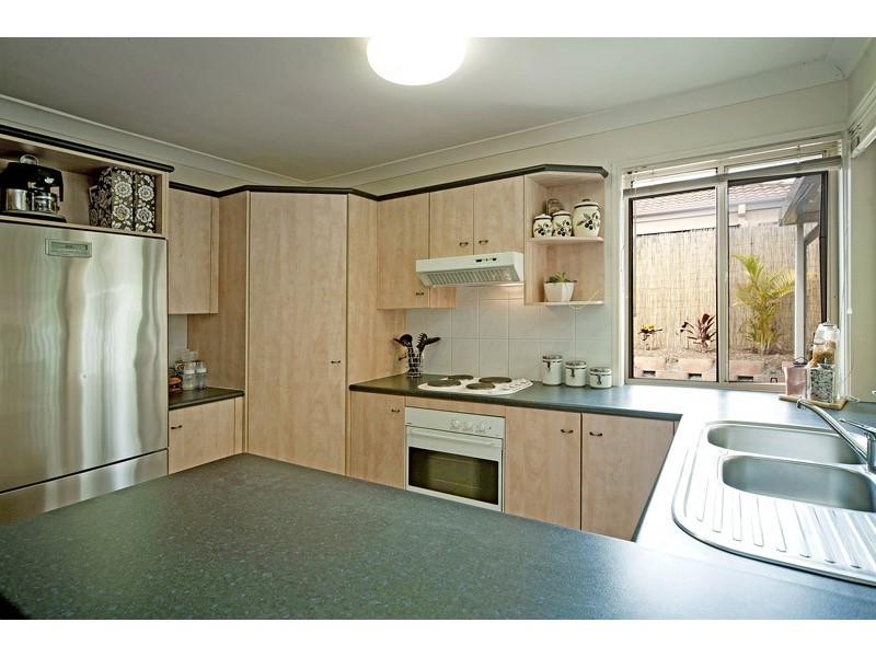 1 studio dr, Pacific Pines QLD 4211