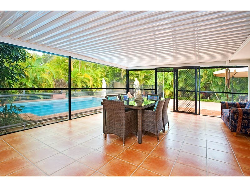 6 NAVUA COURT, Pacific Pines QLD 4211