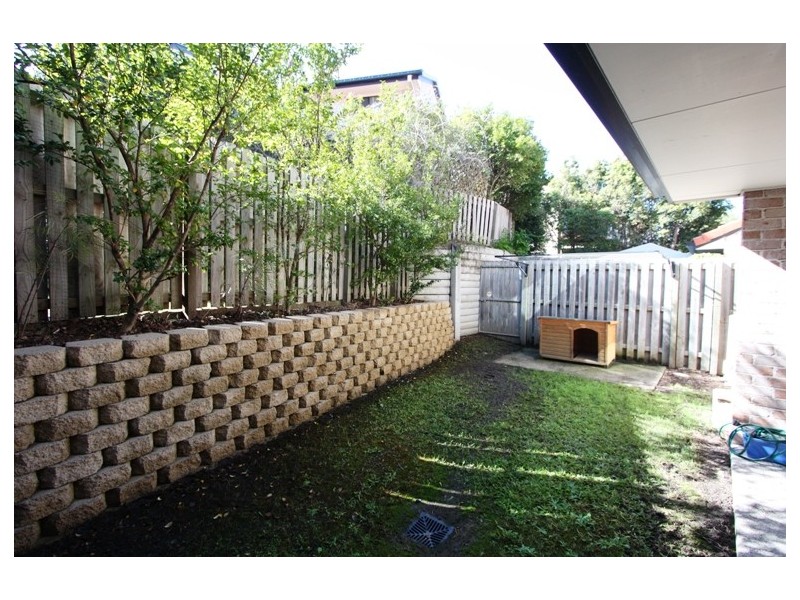 141 Pacific Pines Blvd, Pacific Pines QLD 4211