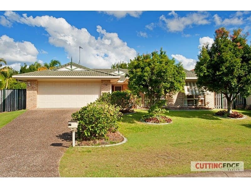 12 Mussau Street, Pacific Pines QLD 4211