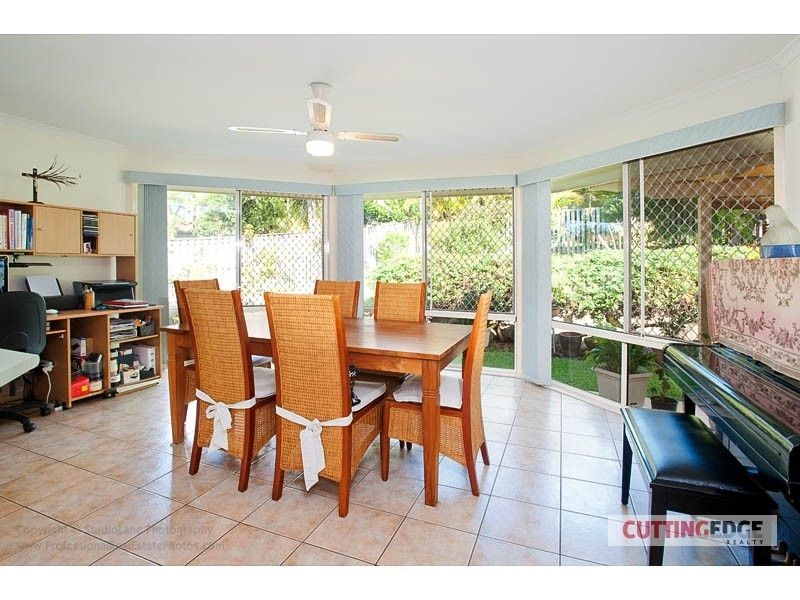 12 Mussau Street, Pacific Pines QLD 4211