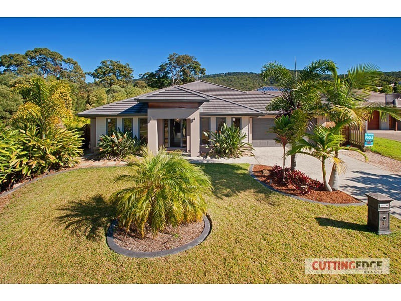 4 GARAWARRA CRES, Upper Coomera QLD 4209