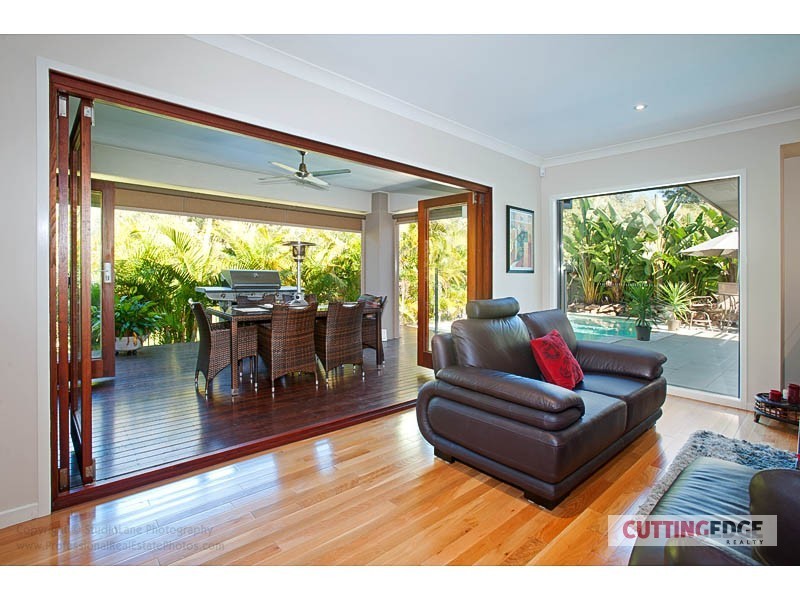 4 GARAWARRA CRES, Upper Coomera QLD 4209