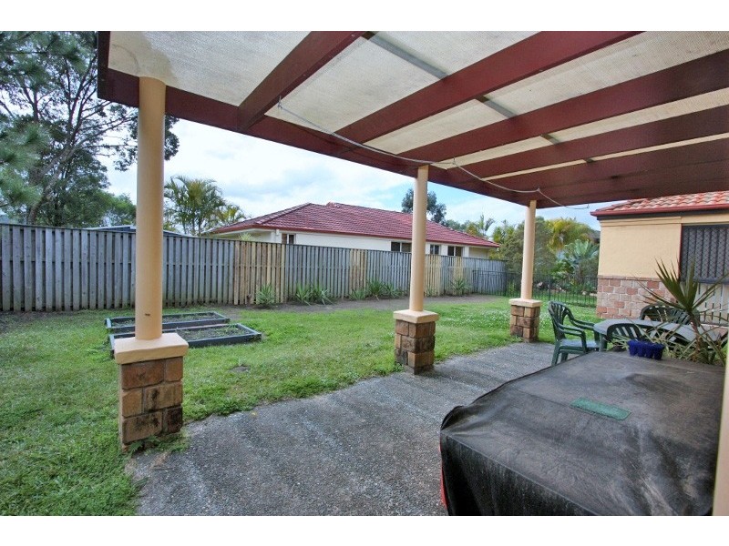 15 Mackellar Rise, Maudsland QLD 4210