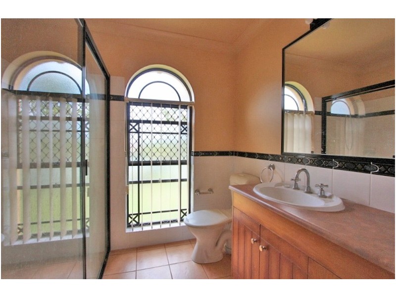 15 Mackellar Rise, Maudsland QLD 4210