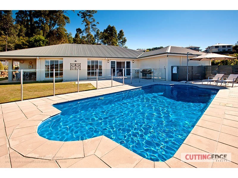 14 Fitzgerald Close, Maudsland QLD 4210