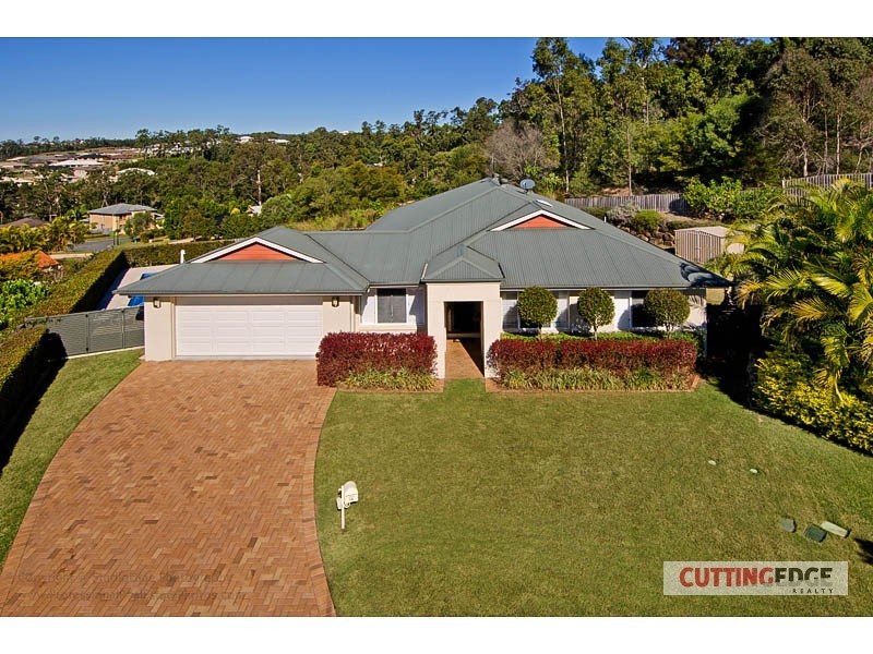 14 Fitzgerald Close, Maudsland QLD 4210