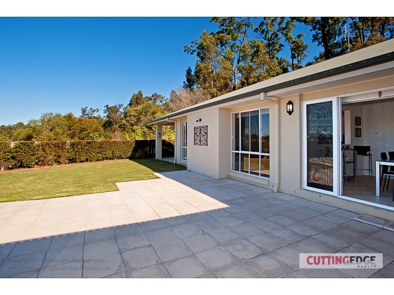 14 Fitzgerald Close, Maudsland QLD 4210
