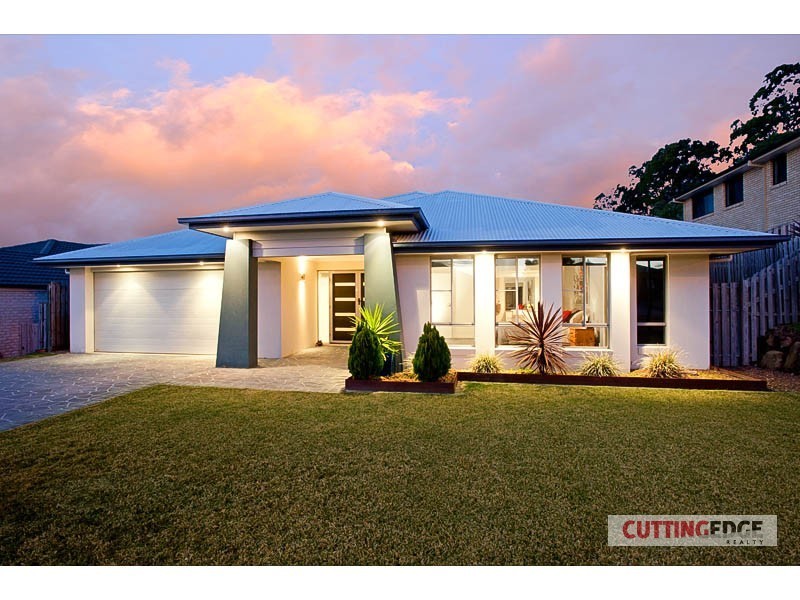 38 Wunburra Circle, Pacific Pines QLD 4211