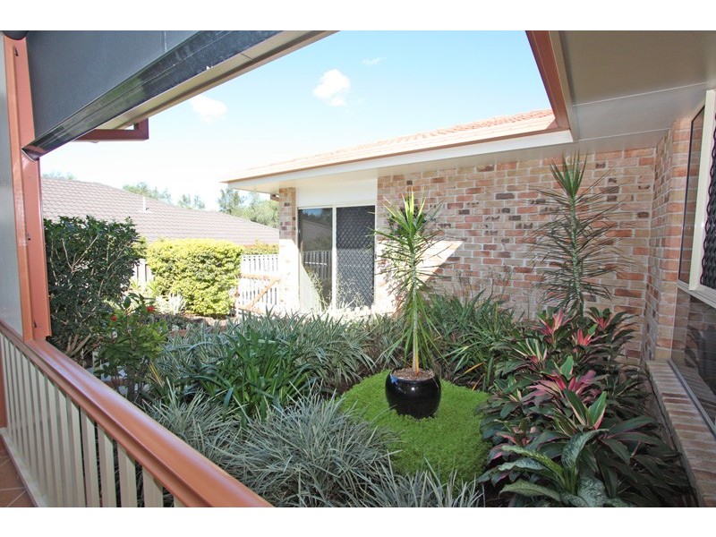 46 Penrhyn St, Pacific Pines QLD 4211