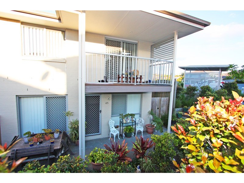 Pacific Pines QLD 4211